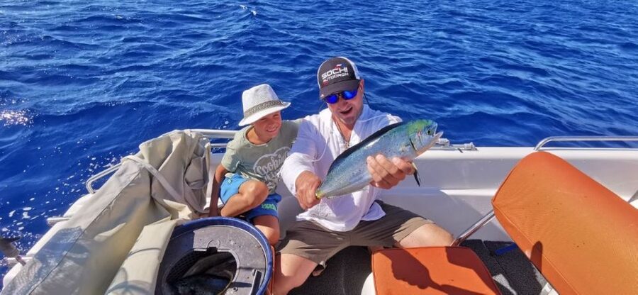 Agios Nikolaos: Mirabello Bay Fishing Trip - Fishing with a captain, not a test