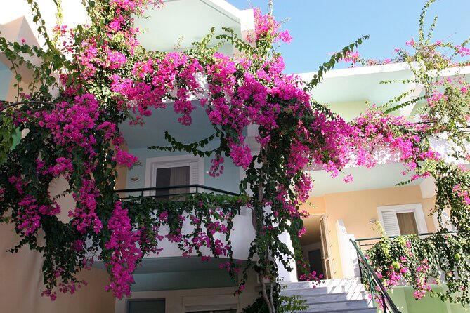 An audio tour of Rethymno: From Ancient Greece to modern times - The Neratze Mosque stop: a cultural waypoint on your route