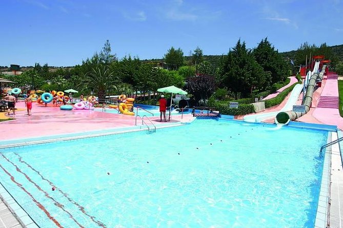 Aquaplus Admission Ticket - Slides, games, and the sheer number of ways to get wet