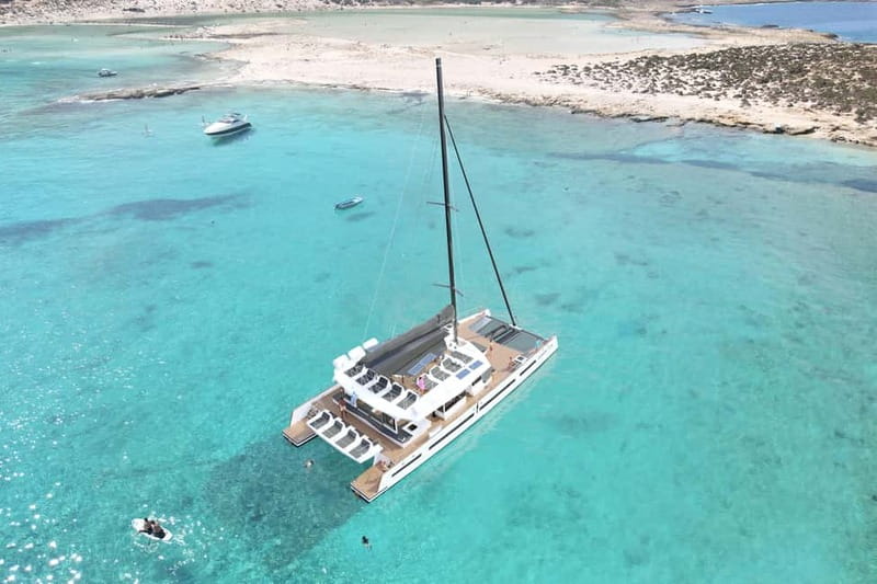 Balos & Gramvousa Catamaran Trip: Meals, Drinks & Transfer - Meals and Drinks: A Full-Day Food Plan, Not Snacks That Disappear Fast
