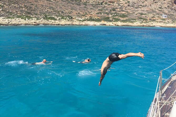 Balos Lagoon Kissamos Shared Sailboat Tour Experience - Balos Lagoon: 2 hours of turquoise water and a real beach break