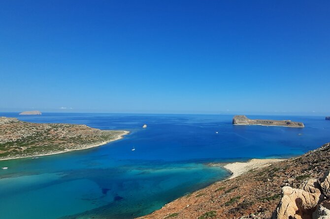Balos Lagoon private Jeep tour with lunch - Hotel pickup at 8:30 and your black Jeep Cherokee
