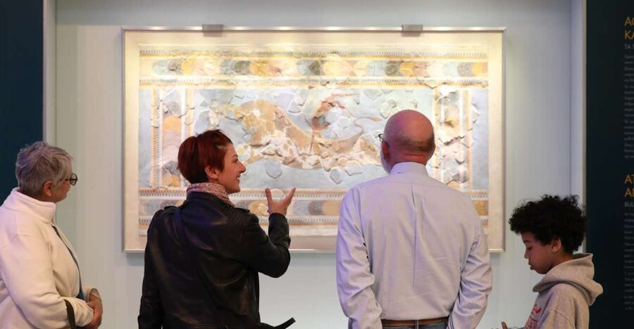 Best of Heraklion : Knossos - Arch.Museum - City tour - How the Half-Day Runs: The 9:00, 12:30, and 2:00 Timing