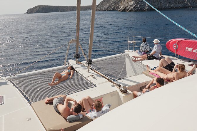 Catamaran Cruise to Dia Island with Meal and Water Activities - What the Small-Group Limit Changes