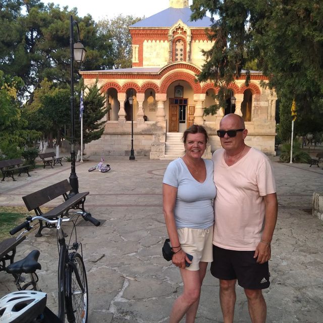 Chania Alternative Sunset Bike Tour - The Tabakaria sunset stop and the snack-and-drink finish