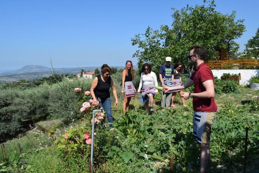 Chania: Authentic Cooking Class in the White Mountains - Getting There From Chania: The Air-Conditioned Ride and Pickup Reality