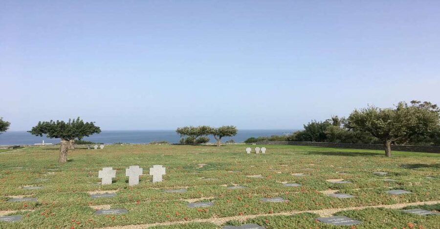 Chania Battle of Crete Private Tour: WW2 Military History - The Battle of Crete, explained by the terrain