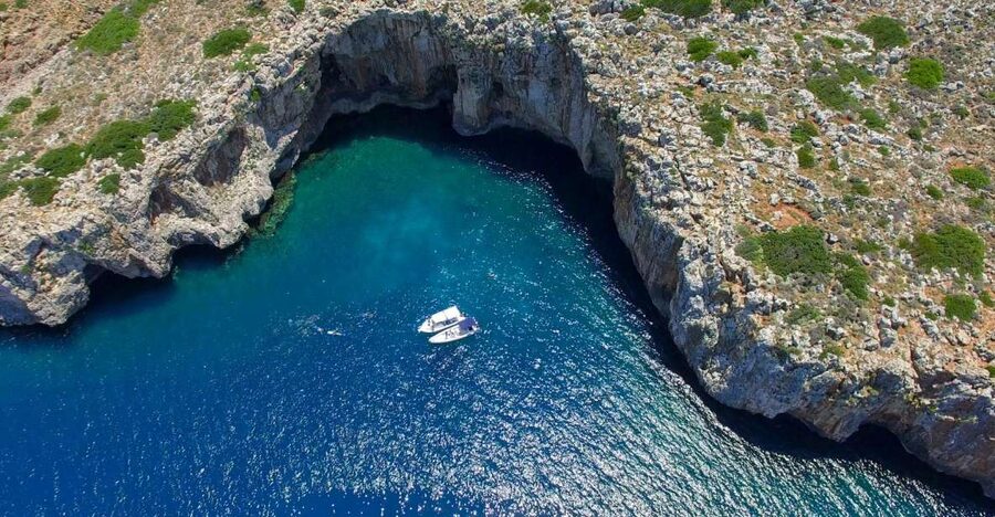 Chania: Boat Trip with Guided Snorkeling & Stand-Up Paddling - SUP in Almyrida waters: from wobble mode to confident paddling