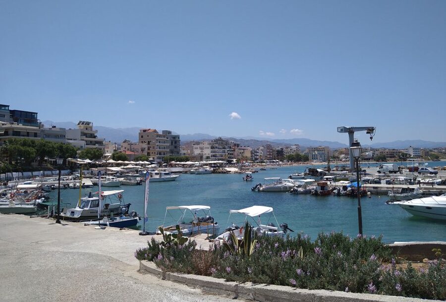 Chania: City Highlights Small Group Bike Tour - Byzantine Walls of Chania: Why Two Empires Look Like One Story
