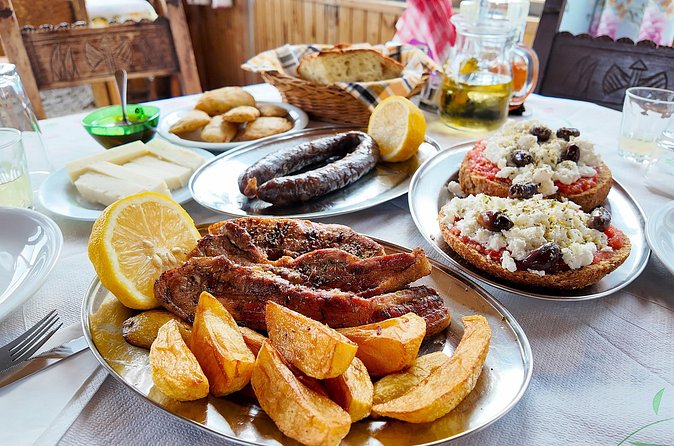 Chania: Evening Feasts A Journey through Cretan Flavors Food Tour - Private, Small-Group Energy (Without the Herd Feeling)