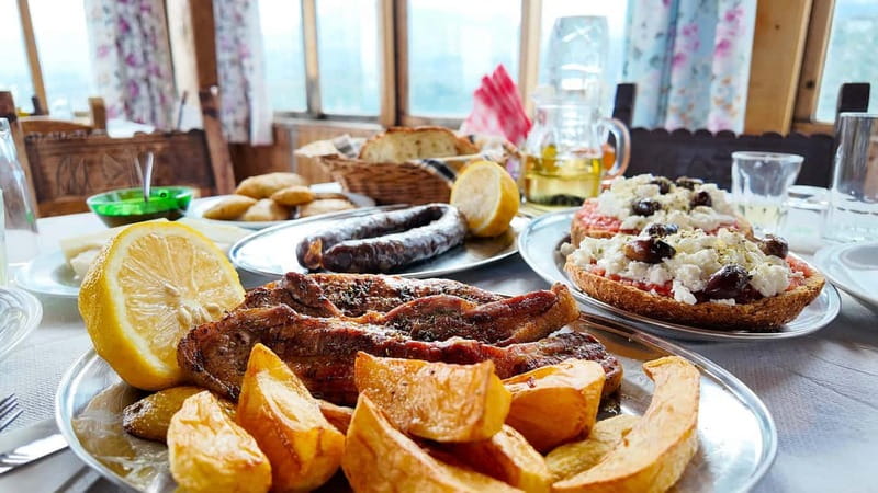 Chania: Morning Bites & Market Delights Food Tour - Olive Oil, Honey, and Lychnaraki: Sweet Meets Savory