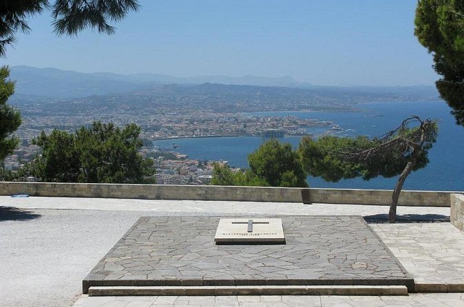 Chania Old Town & Top Sights | Private from Heraklion Region - Private transportation details that actually improve your day