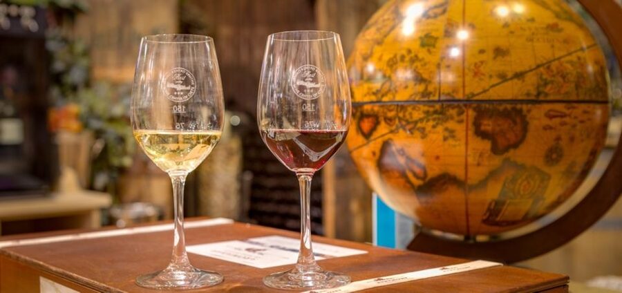 Chania: Private Guided Food and Wine Walking Tour with Lunch - Key points before you go