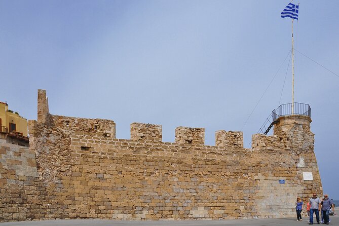 Chania’s Clash of Empires: A Self-Guided Audio Tour - Etz Hayyim Synagogue stop: learning through names you can see