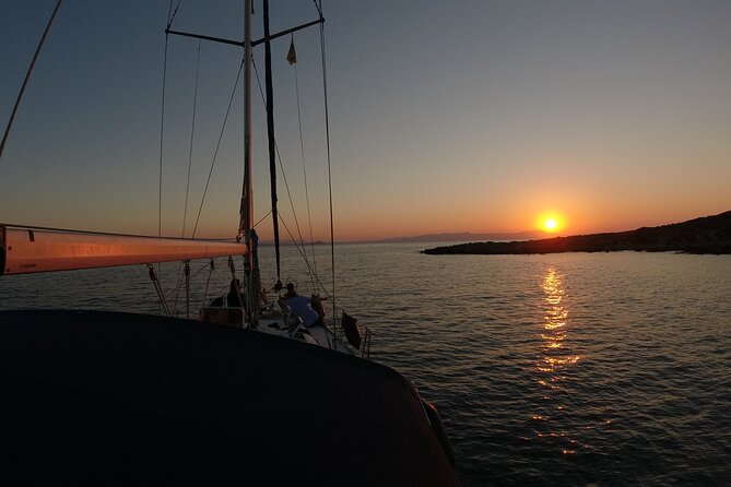 Chania shared Sailing cruise in a small group - Stop: Chania Coastline + the Small-Island Anchor & Snorkel