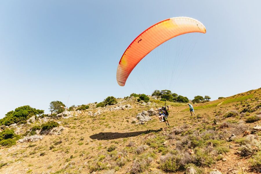 Chania: Tandem Paragliding Flight in Crete - Why Flying Over Chania Feels Like a Movie