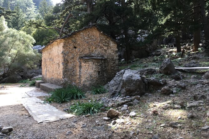 Chania White Mountains Private Tour: From Sea to Summit! - Samaria Gorge National Park Entrance: Getting the Famous Spot Without the Full Hike