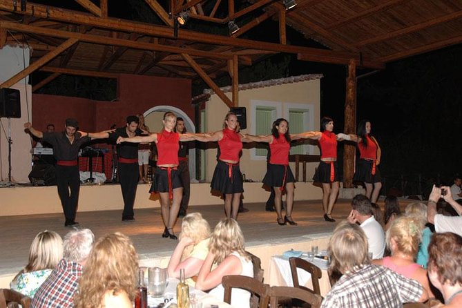 Cretan Folklore Night with Live Music, Dance, and Greek Dinner - Lyre-and-lute music: why this style is worth your time