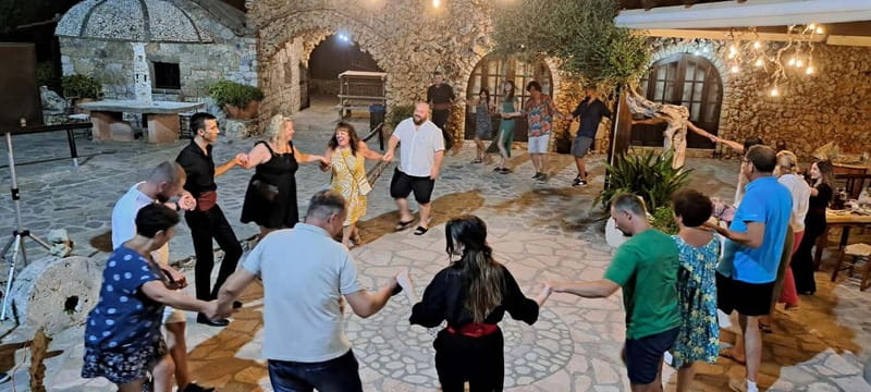 Cretan Night Experience – Dinner, Music & Dance - Key Cretan Night highlights (what’s really worth your time)