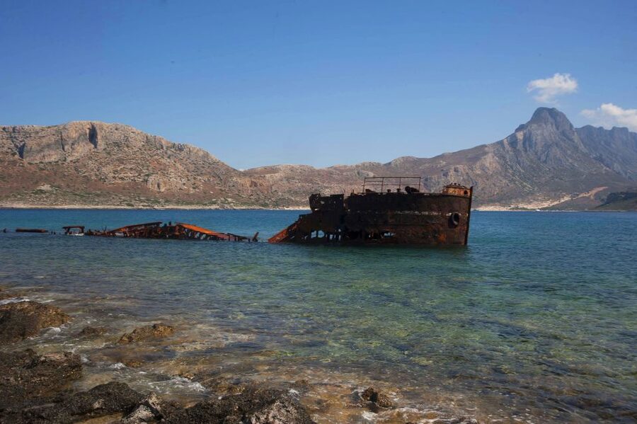 Crete: Balos and Gramvousa Cruise - West Crete coach ride to the port: easy start, long day