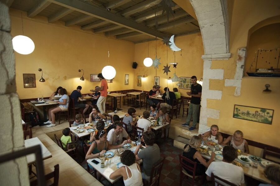 Crete: Chania, Lake Kournas and Rethymno Tour - Rethymno in 75 minutes: Ottoman mosque domes, minarets, and the Venetian fortress look