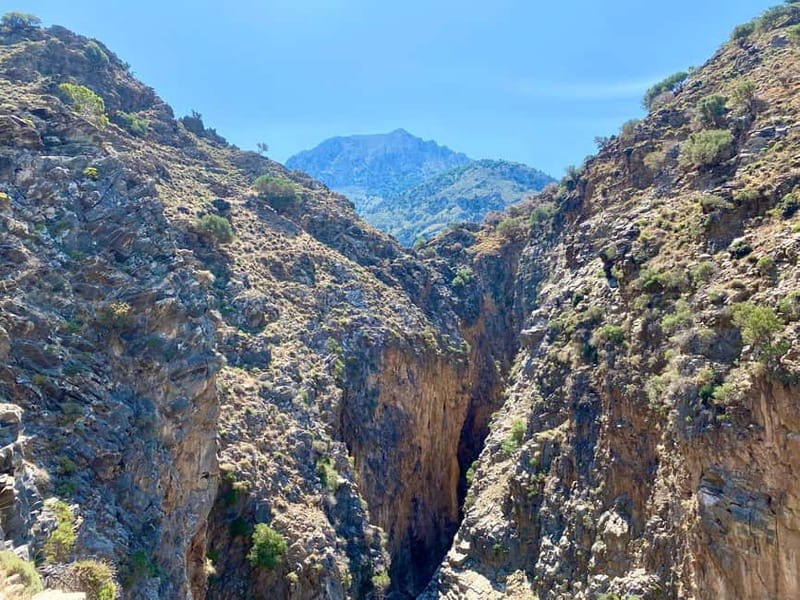 Crete: Kavousi Canyon Guided Hike & Beach Swim - Thrypti Mountains and Kavousi Canyon: a hike with real variety