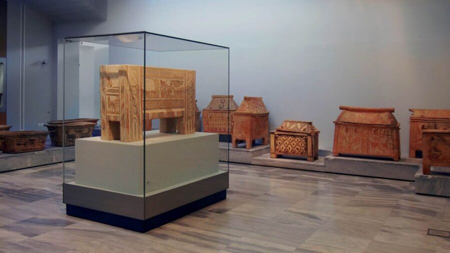 Crete: Knossos E-Ticket with Audio Guide & Optional Museum - Knossos Palace with an e-ticket and a story-driven route