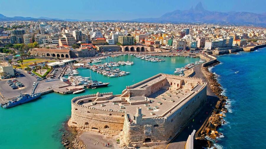 Crete: Private Tour with Classic Mercedes/ Choose a Daytrip - Why a Classic Mercedes Daytrip Feels Different on Crete