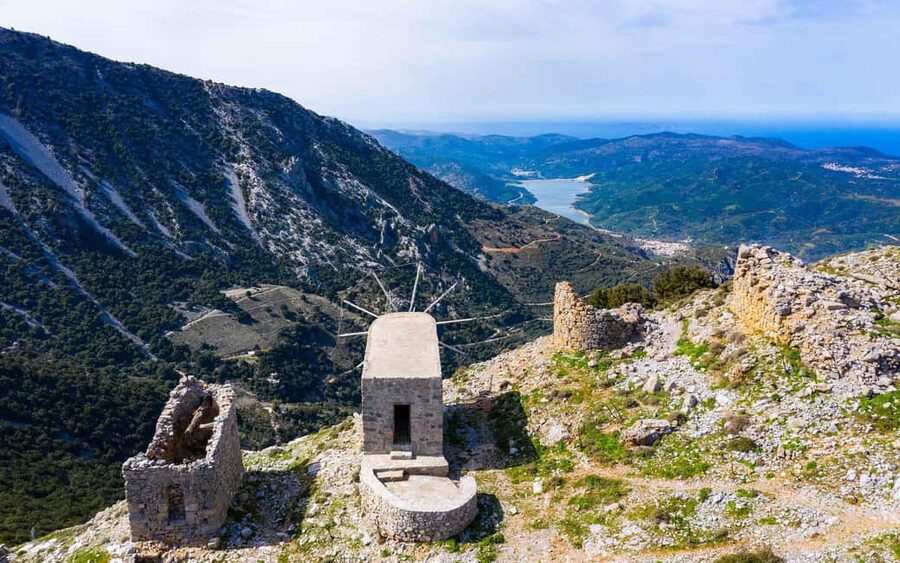 Crete: Private Tour with Classic Mercedes/ Choose a Daytrip - Four Daytrips Across Crete: What You Get in 6–8 Hours