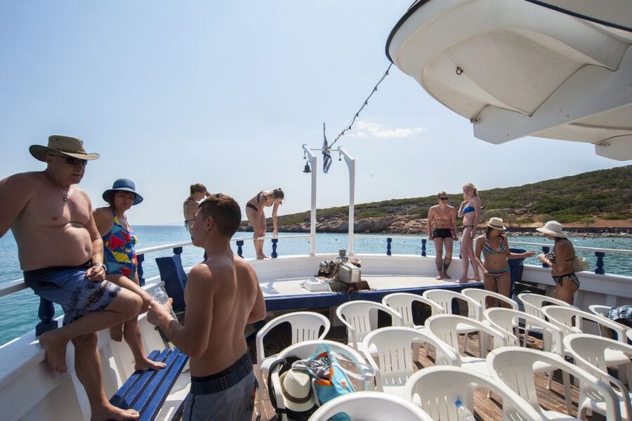 Crete: Spinalonga, Elounda, & Agios Nikolaos Boat Tour & BBQ - Kolokytha Beach on Mirabello Bay: Swim Time That Justifies the Day