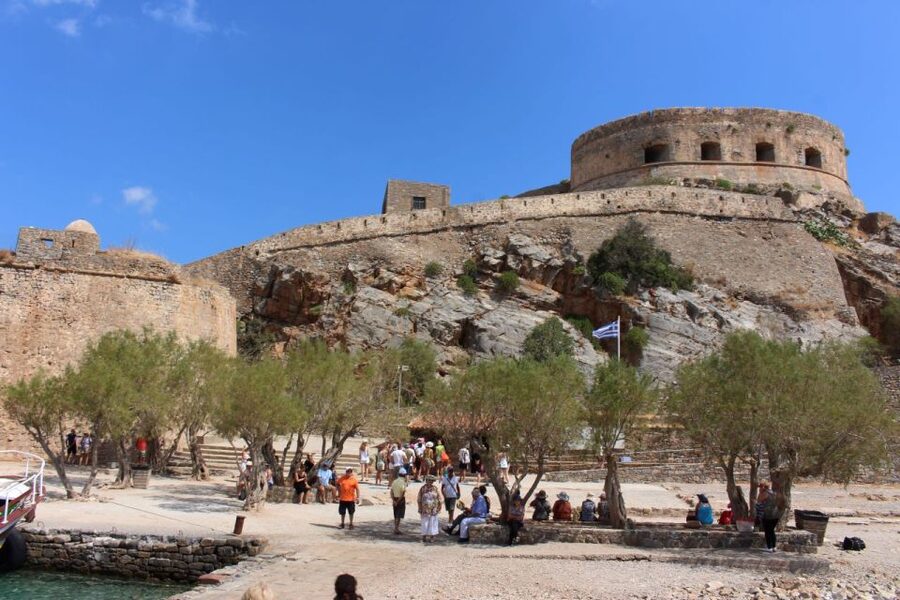 Crete: Spinalonga, Elounda, & Agios Nikolaos Tour w/ Pickup - The Boat Ride and the Timing of Free Time on Spinalonga