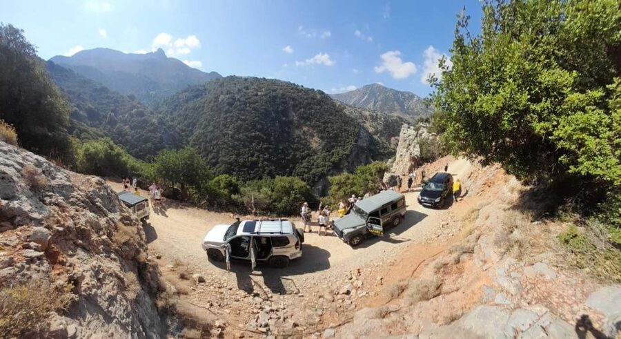 Crete: Sunset Safari - Avdou village pass-by: preserved buildings and a “slow” Crete vibe