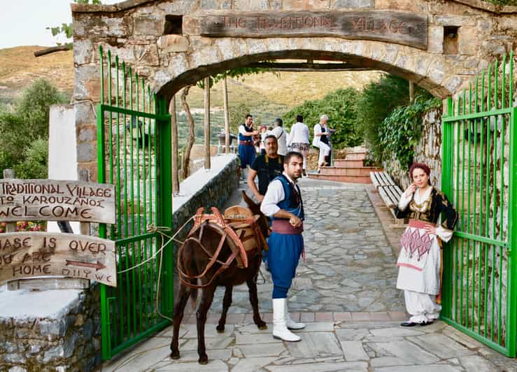 Crete: Traditional Cretan Night: Live Show and Dinner - Quick hits for this Cretan night