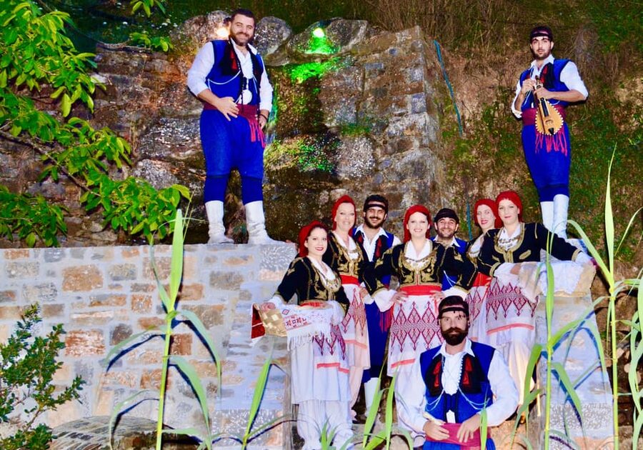 Crete: Traditional Cretan Night: Live Show and Dinner - Why a traditional night works so well in Crete