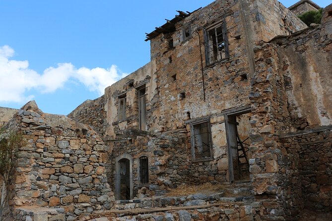 Day Trip to Agios Nikolaos and Spinalonga Island - Group size, guide style, and language expectations