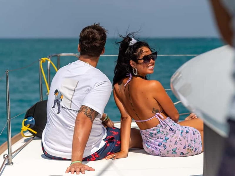 Dia Island Catamaran – Premium Lunch, Open Bar, Small Group - The Sail Out: Music, Wi-Fi, and Finding Your Perfect Spot