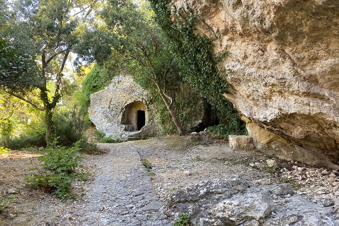 Discover the unknown side of Crete by E-Bike - Stop 5: Petrokefalo and the steady push uphill