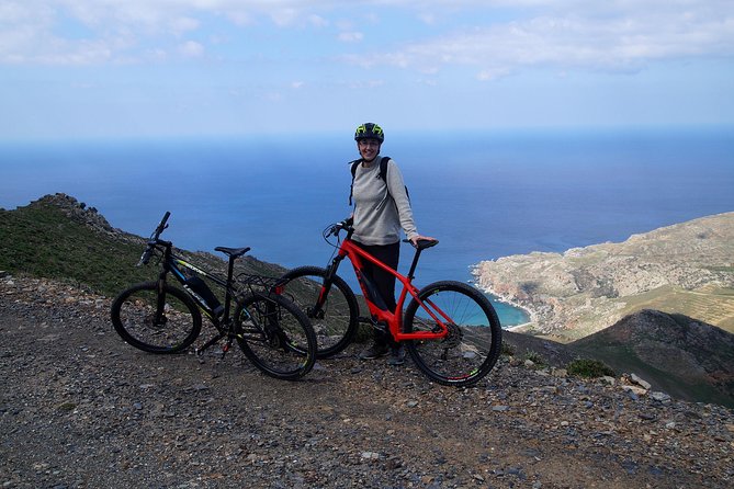 E-bike (Electric Bike) rental West Crete - The bike experience: learning fast, riding safer
