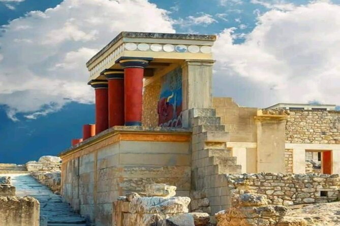 Ecobike-Knossos Palace-Wine tasting-Olive oil tasting - Heraklion to Archanes: village streets that slow your pace