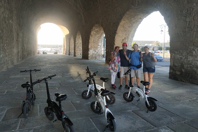 Ecobike tour in historic Heraklion - Morosini Fountain (Lion’s Fountain): the long stop that pays off