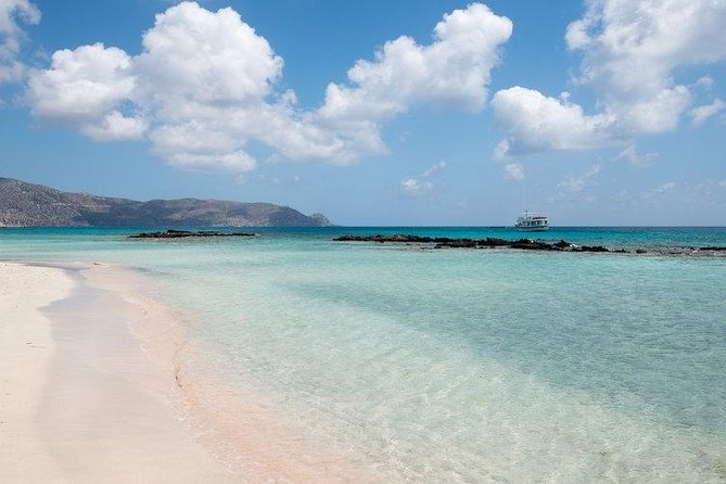 Elafonissi from Chania - Elafonissi Beach: pink sand, turquoise water, and real free time