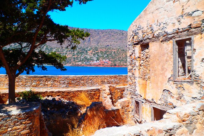Elounda: Spinalonga Prof. Guided Boat Tour w/ BBQ + Swimming - Quick tips to make the day smoother