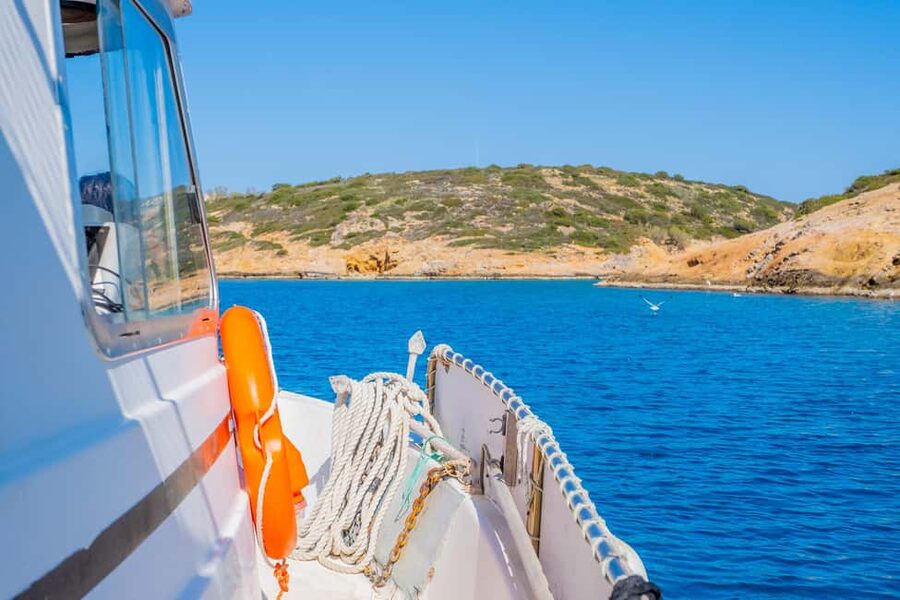 Fishing Trips Agios Nikolaos - Boat Comfort and Included Gear: Fishing Without the Hassle