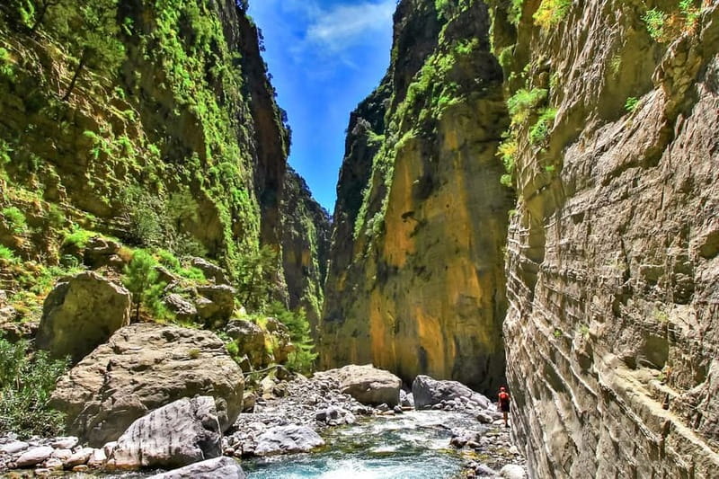 From Chania: Full-Day Samaria Gorge Trek Excursion & Guide - Getting from Chania to Omalos without stress