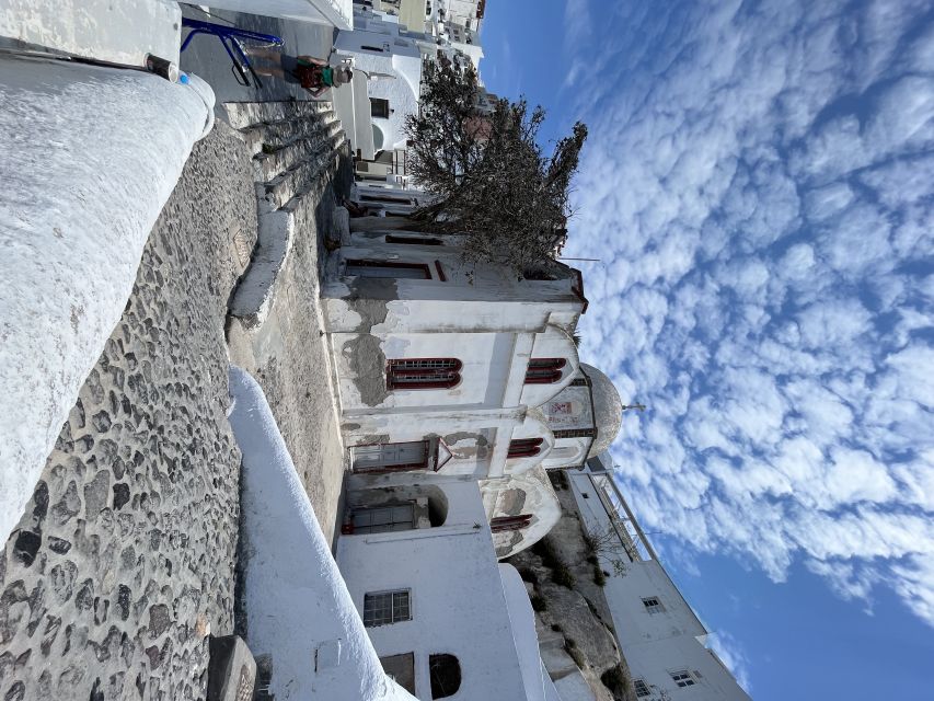From Chania: Full-Day Trip to Santorini - Fira’s 2-hour free time: shopping, alleys, and volcano views