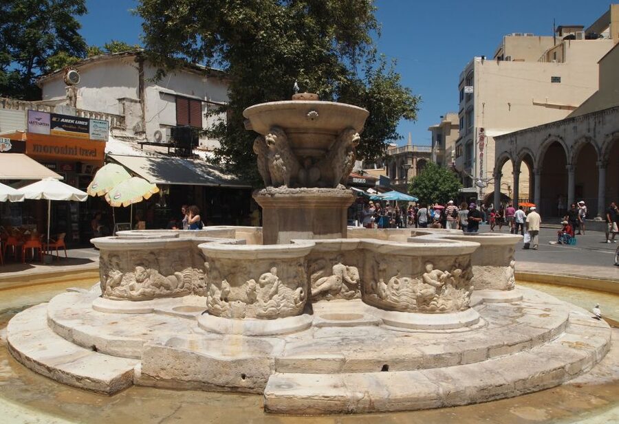 From Chania: Knossos Palace and Heraklion Full-Day Tour - Price and value: what $56 really buys (and what costs extra)