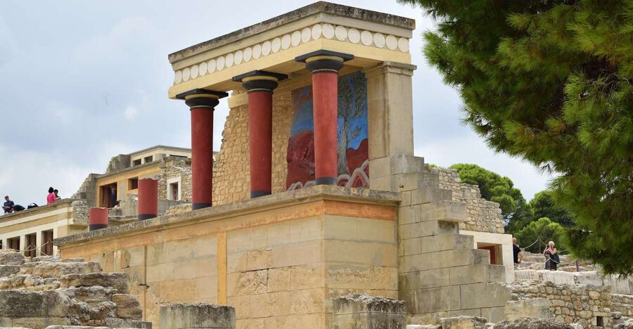 From Chania: Knossos Palace and Heraklion Full-Day Tour - Who this tour suits best (and who should skip it)