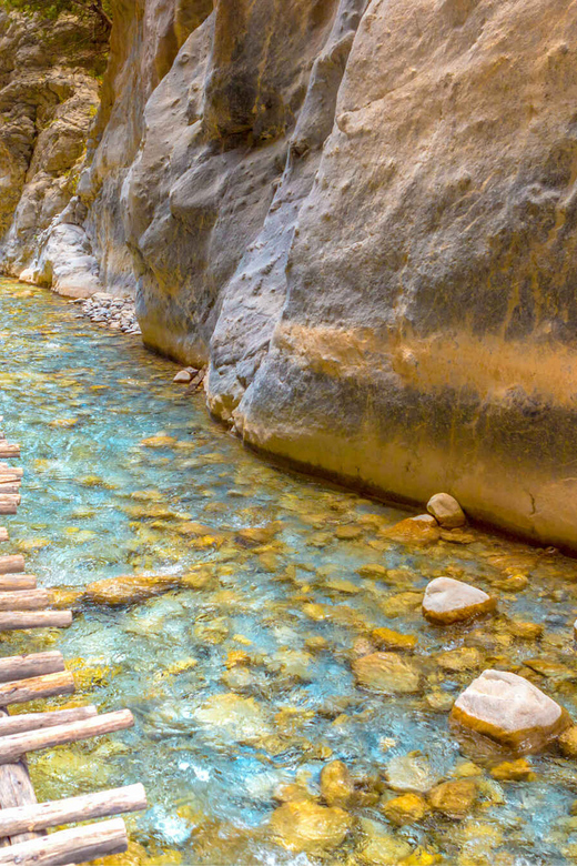 From Chania/Rethymno: Samaria Gorge Easy Way - Lunch, Swimming, and Waiting for the Afternoon Ferry