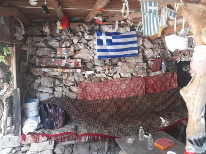 From Georgioupoli: Easy Hiking Day-Trip to Imbros Gorge - What to bring so the day feels easy (not hard)