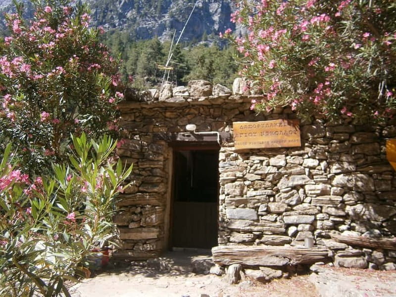 From Georgioupolis: Roundtrip Transfer to Samaria Gorge - Morning transfer: from your hotel to Omalos Plateau